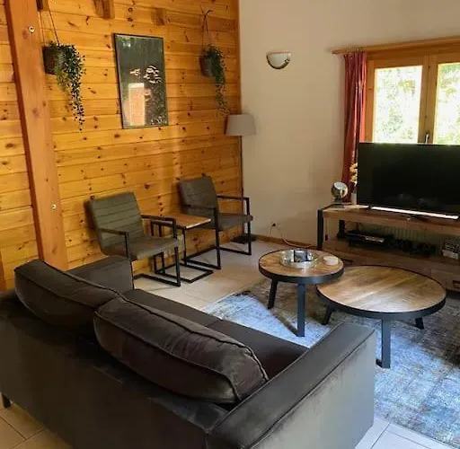 Midden In Het Bos Vlakbij De Efteling Natuurhuisje Loonse En Drunense Duinen * Helvoirt